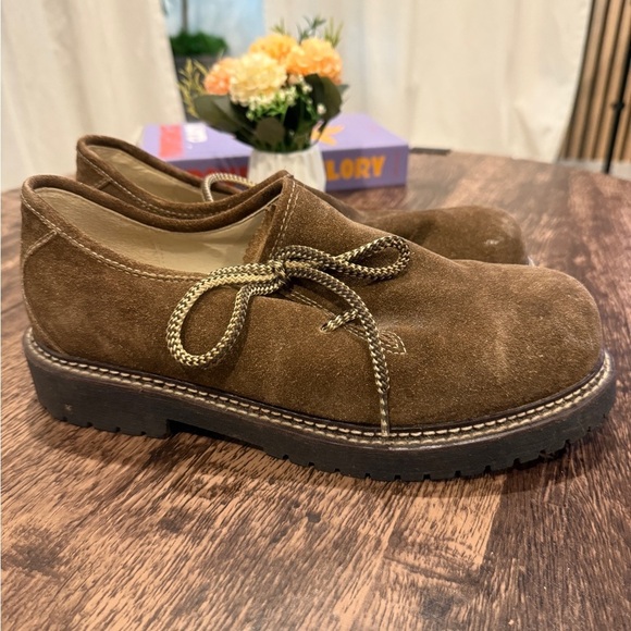 Spieth & Wendy Brown Suede Oxford Shoes with Classic Design - Picture 4 of 8